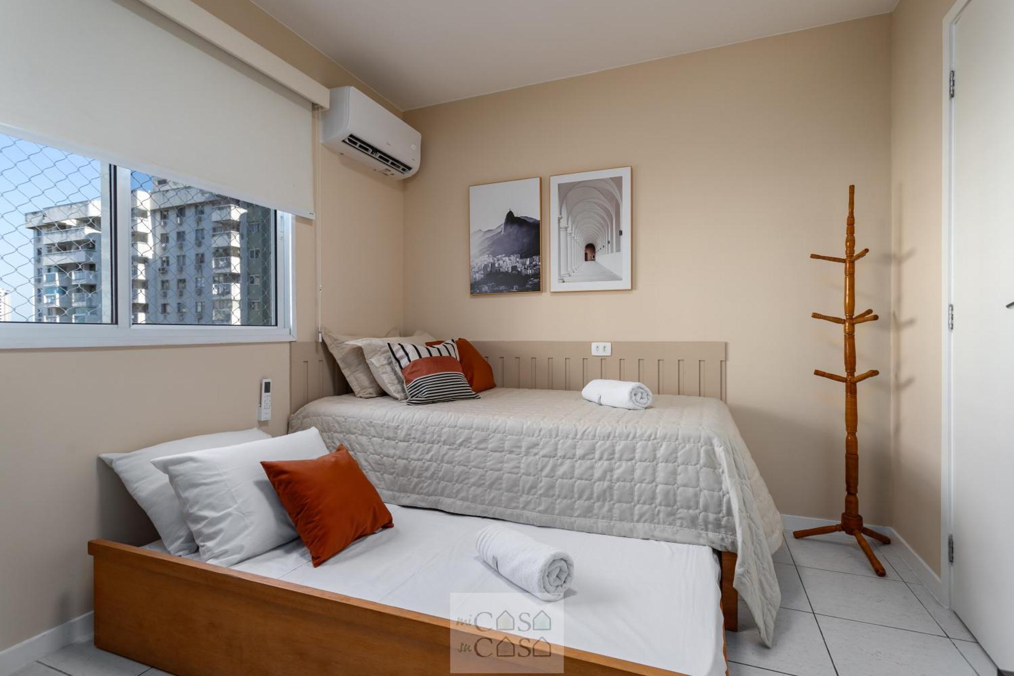 2 Quartos Com Varanda A 300M Riocentro Wi-Fi 120Mbps E Cozinha Completa - Condominio Com Piscina, Estacionamento, Portaria 24H E Parquinho Infantil - Apartamento Indicado Para Grupos, Hospedes A Trabalho E Criancas Rio de Janeiro Rum bild